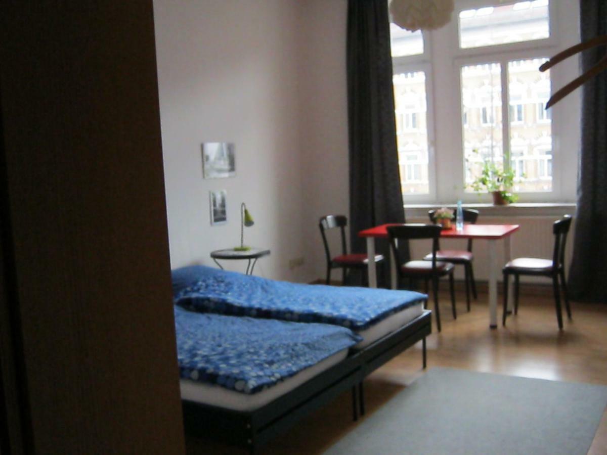 Hostel 2.Heimat ไลป์ซิก ภายนอก รูปภาพ
